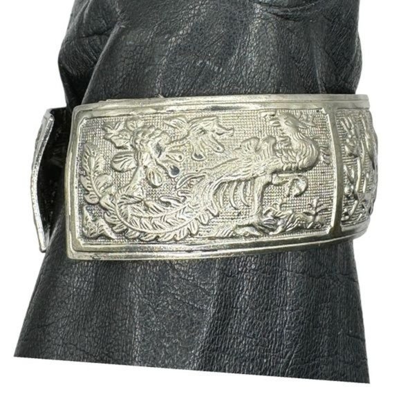 Tibetan Silver Bangle Cuff Bracelet with Peacocks, Love Birds and Deer Scenes - Picture 9 of 11